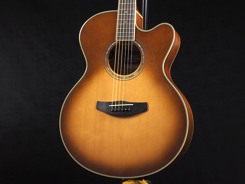 YAMAHA CPX700II SDB 税込販売価格 ￥55,080- 新品 エレアコらしい